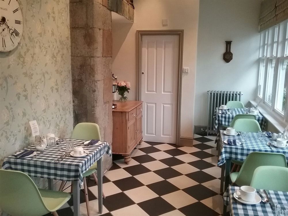 The Coach House Hotel Уиндермер Екстериор снимка